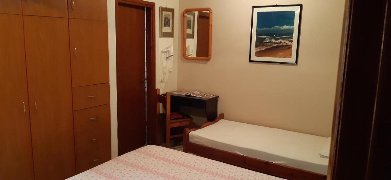 Toulatos Pantelis Apartment Pouláta Екстериор снимка