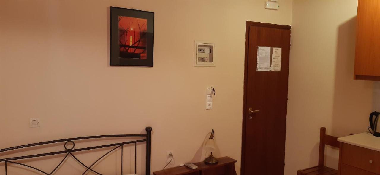 Toulatos Pantelis Apartment Pouláta Екстериор снимка