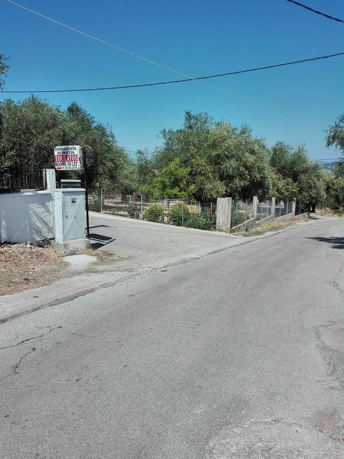 Toulatos Pantelis Apartment Pouláta Екстериор снимка