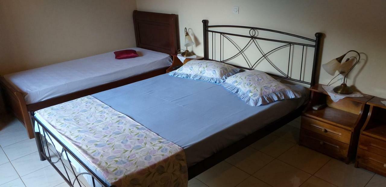 Toulatos Pantelis Apartment Pouláta Екстериор снимка