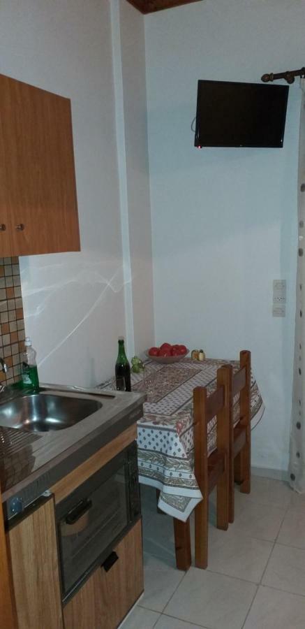 Toulatos Pantelis Apartment Pouláta Екстериор снимка